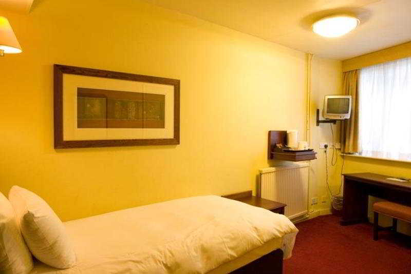 דנסטייבל Highwayman Hotel חדר תמונה