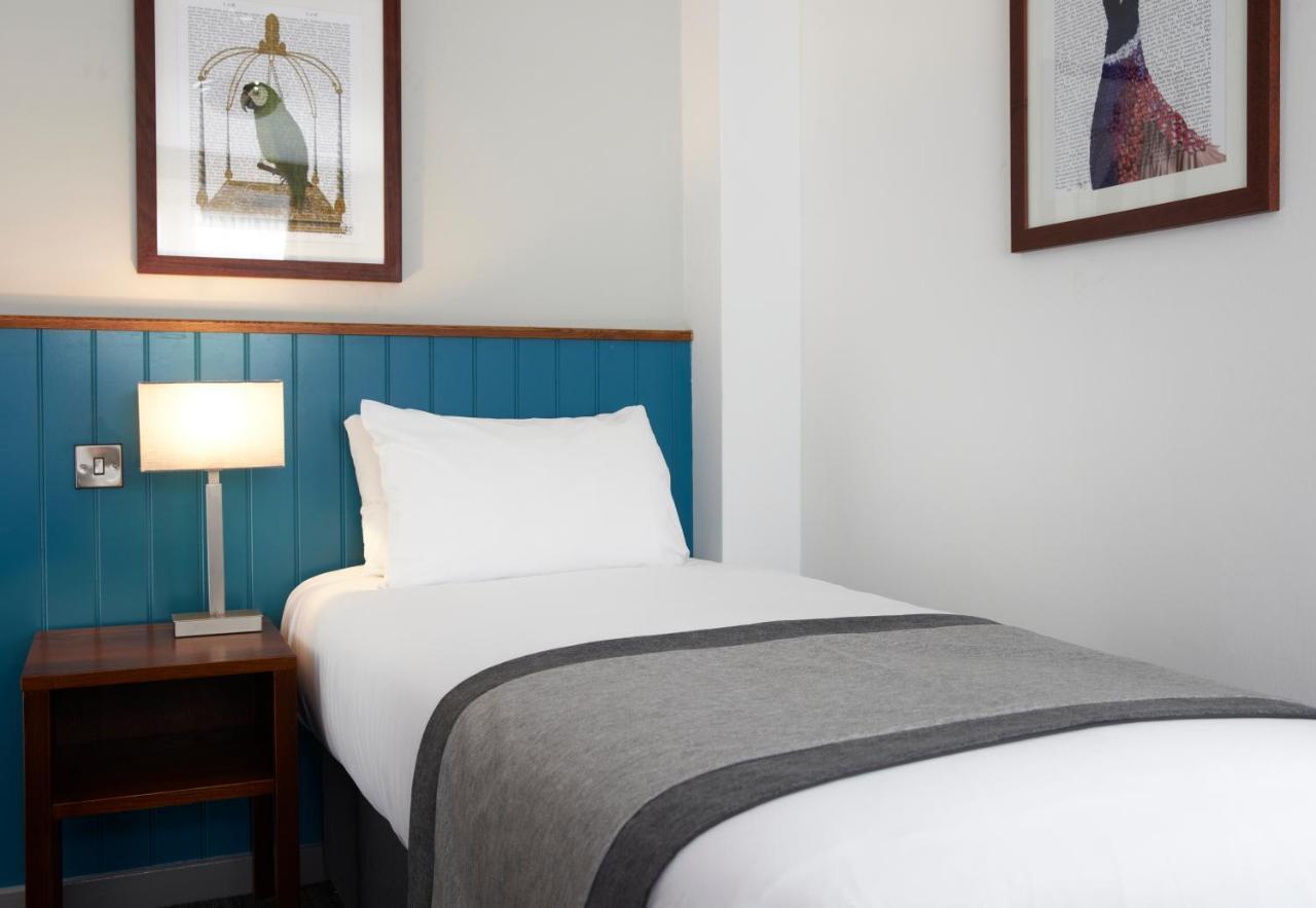 דנסטייבל Highwayman Hotel מראה חיצוני תמונה