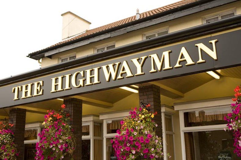 דנסטייבל Highwayman Hotel מראה חיצוני תמונה